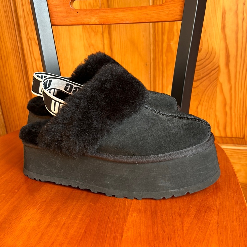 UGG funkette black platform sling back shoes size 9